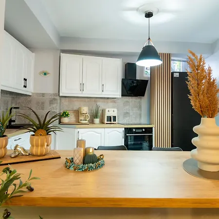 The Greens Premium House Apartment *