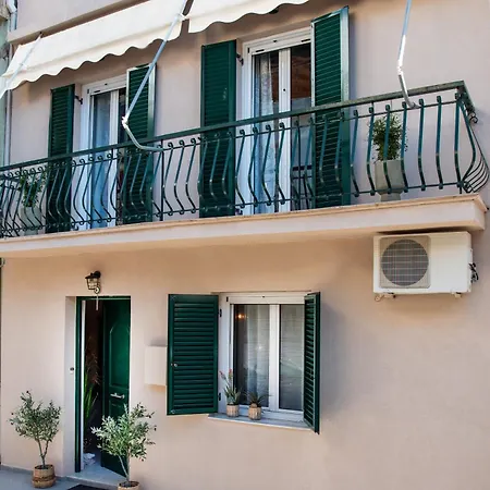 The Greens Premium House In The Heart Of Zakynthos