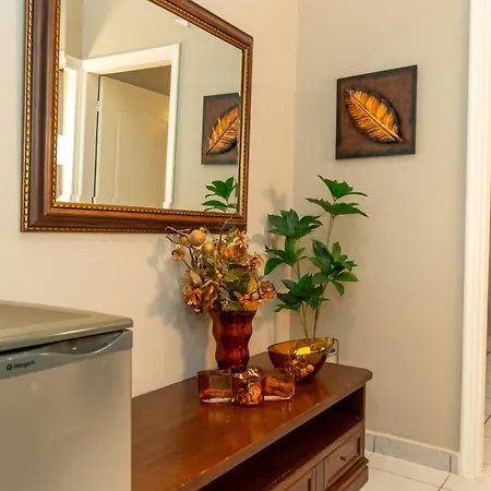 The Greens Premium House זקינטוס טאון