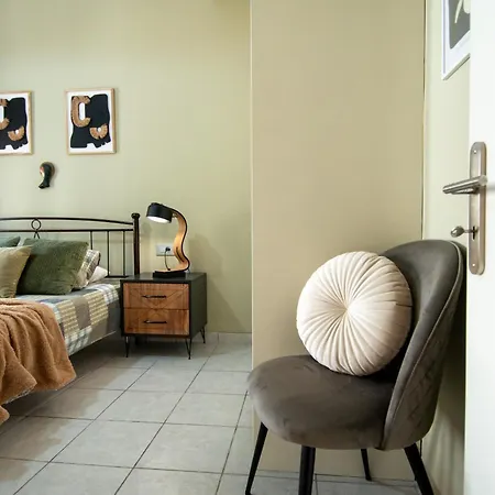 The Greens Premium House * זקינטוס טאון